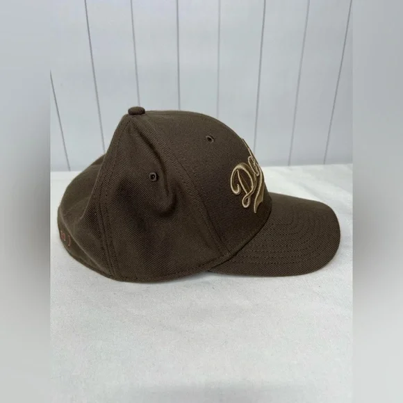Nike - LA Dodgers Hat - Size M/L - Picture 4 of 7